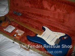 Fender Stratocaster - Reissue Strat Colors — 1984%20%2757%20LPB