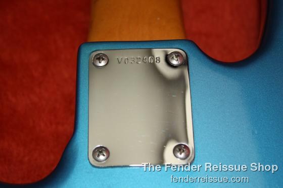 1988 Fender '62 Reissue Jazz Bass - SOLD. — 011 10