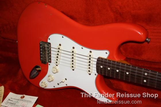 Fender 1982 '62 Reissue Stratocaster. SOLD — 015 15