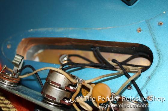 1988 Fender '62 Reissue Jazz Bass - SOLD. — 019 6