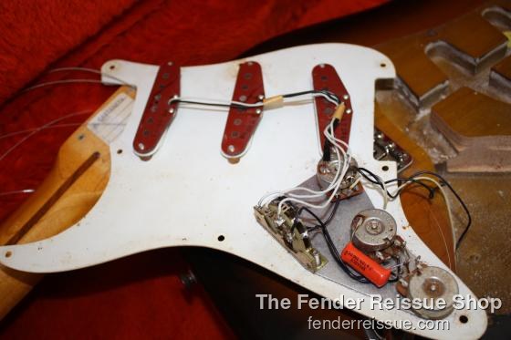 Fender 1982 American '57 Reissue Strat — 026 1
