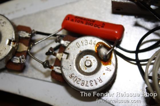 1982 Fender '57 Reissue Strat. SOLD — 039 0