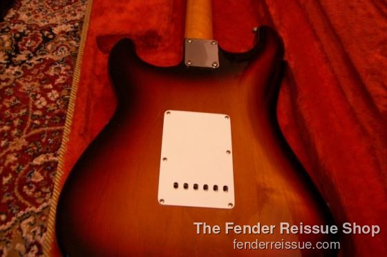 1984 Fender '62 Reissue Stratocaster - SOLD — 100 0008