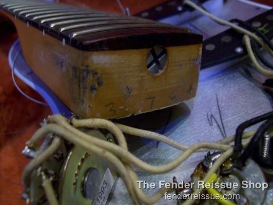 1984 Fender '62 Reissue Stratocaster - SOLD — 100 0032