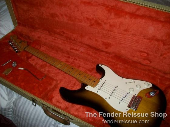 1982 Fender '57 Reissue Stratocaster. SOLD. — 100 1743