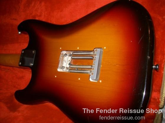 1983 Fender '62 Reissue Stratocaster - SOLD — 100 2261