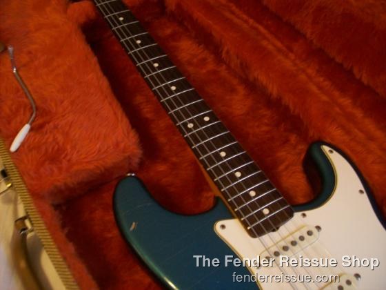 1988 Fender '62 Reissue Stratocaster - SOLD. — 100 2513