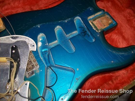 1988 Fender '62 Reissue Stratocaster - SOLD. — 100 2527