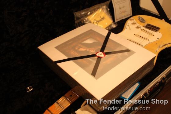 Fender Custom Shop Yngwie Malmsteen Play Loud Stratocaster SOLD. — 260