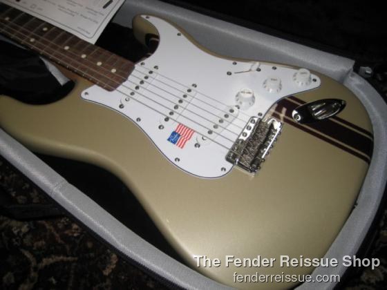 fender john mayer shoreline gold racing stripe stratocaster