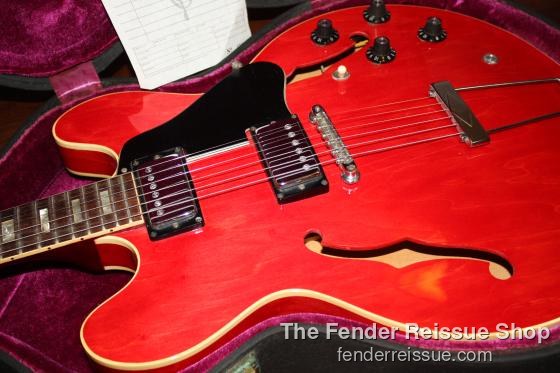 1975 Gibson es-335