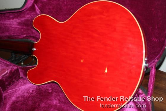 1975 Gibson es-335