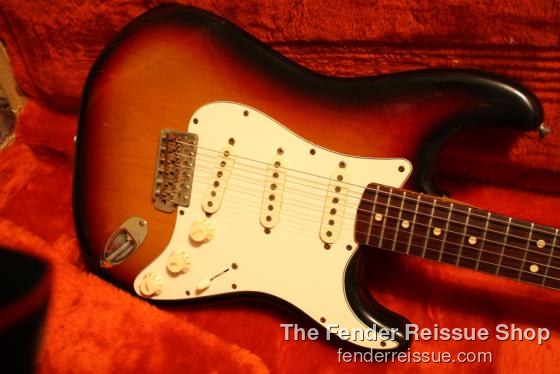 1982 Fender '62 Reissue Stratocaster - SOLD — 0