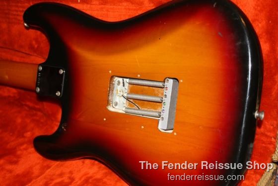 1982 Fender '62 Reissue Stratocaster - SOLD — 0