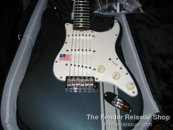 fender john mayer charcoal frost metallic stratocaster
