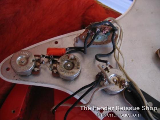 1984 Fender '62 Reissue Stratocaster - SOLD