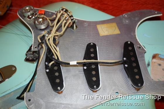 1991 Fender '62 Reissue Stratocaster. SOLD.